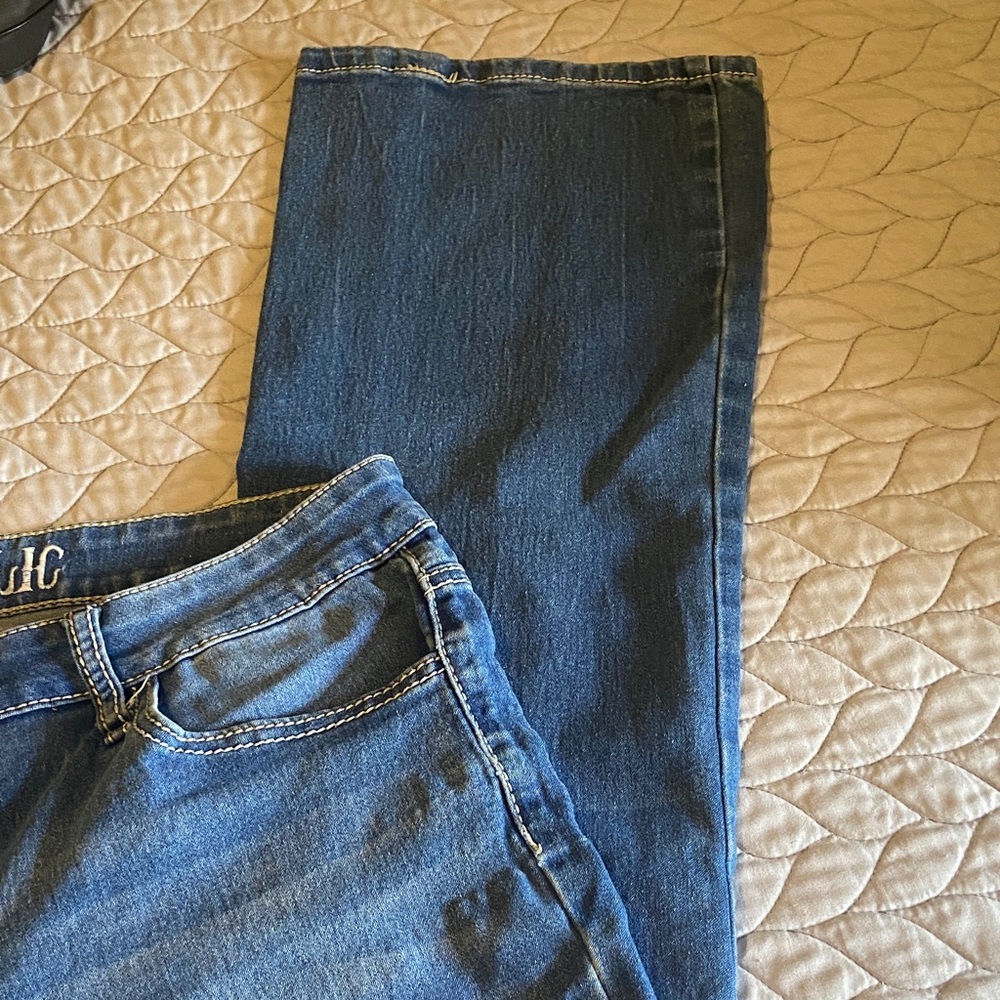Hydraulic Women's Boot Cut Jeans - Classic Blue - Picture 7 of 9